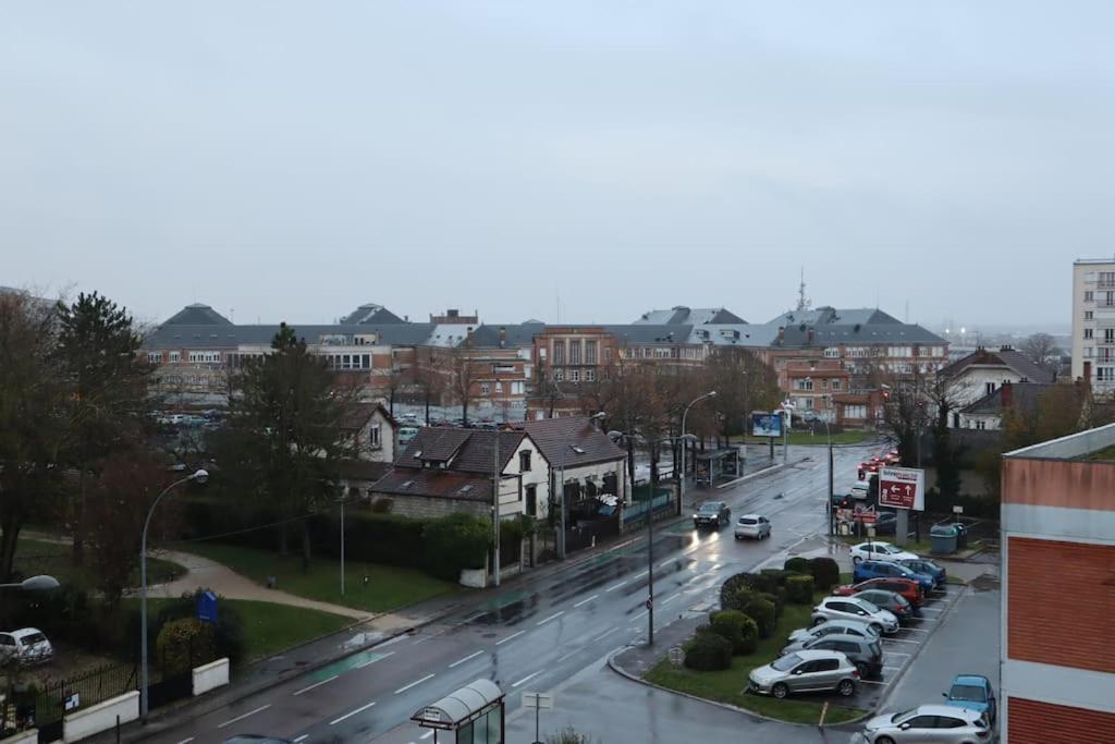 Secteur Hopital Universites Et Centre Sportif Saint-Andre-les-Vergers Ngoại thất bức ảnh